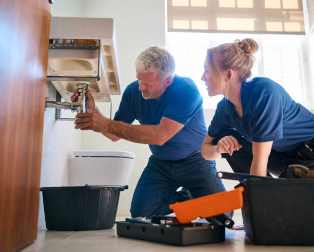 Best Emergency Plumber  in Mayfield, OH